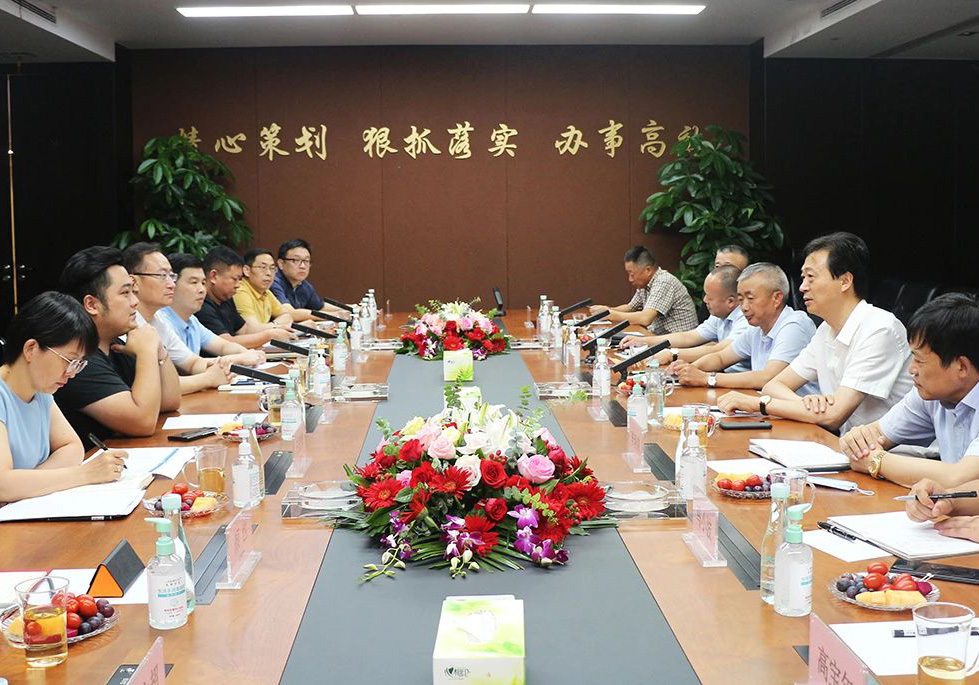 陳永明總裁應(yīng)邀參加恒大集團(tuán)河南公司系列活動(dòng)