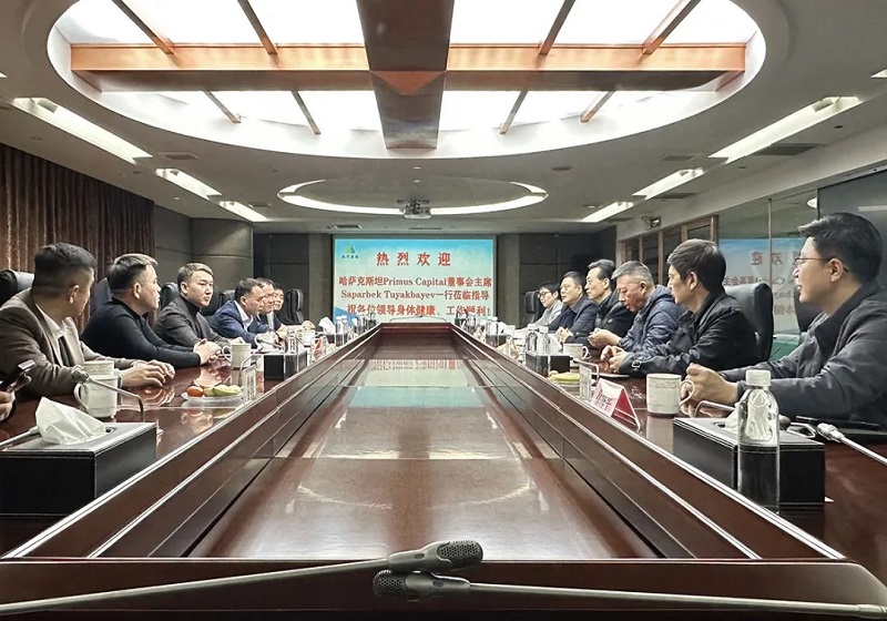 哈薩克斯坦Primus Capital董事會主席Saparbek Tuyakbayev一行到蘇中集團(tuán)開展合作洽談
